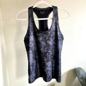 EUC Athleta metallic raceback tank top. Size M